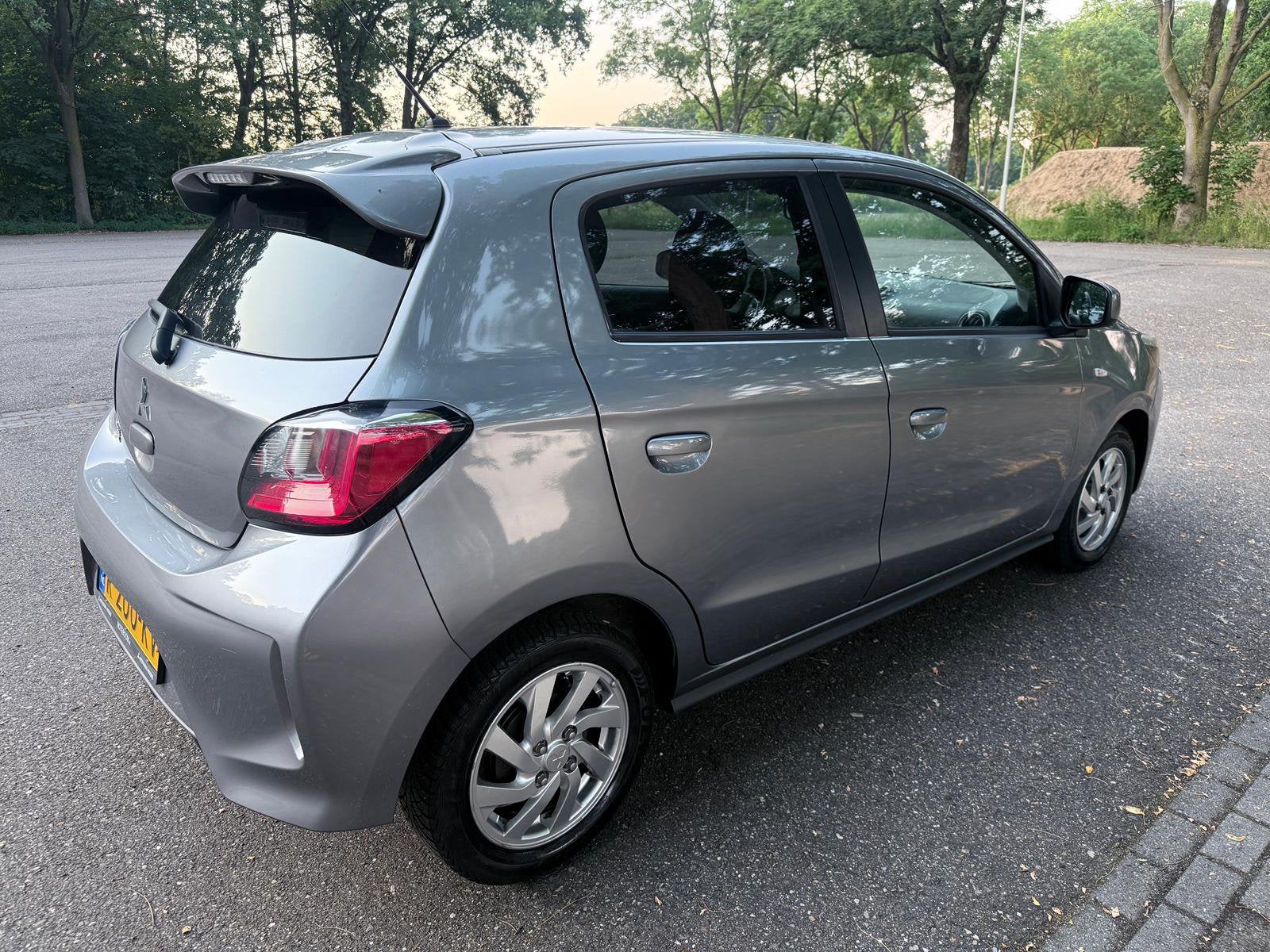 Mitsubishi Space Star 1.2 Mivec Cleartec As&g 71pk 2022, Auto's, Mitsubishi, Voorwielaandrijving, 200 kg, 850 kg, Origineel Nederlands