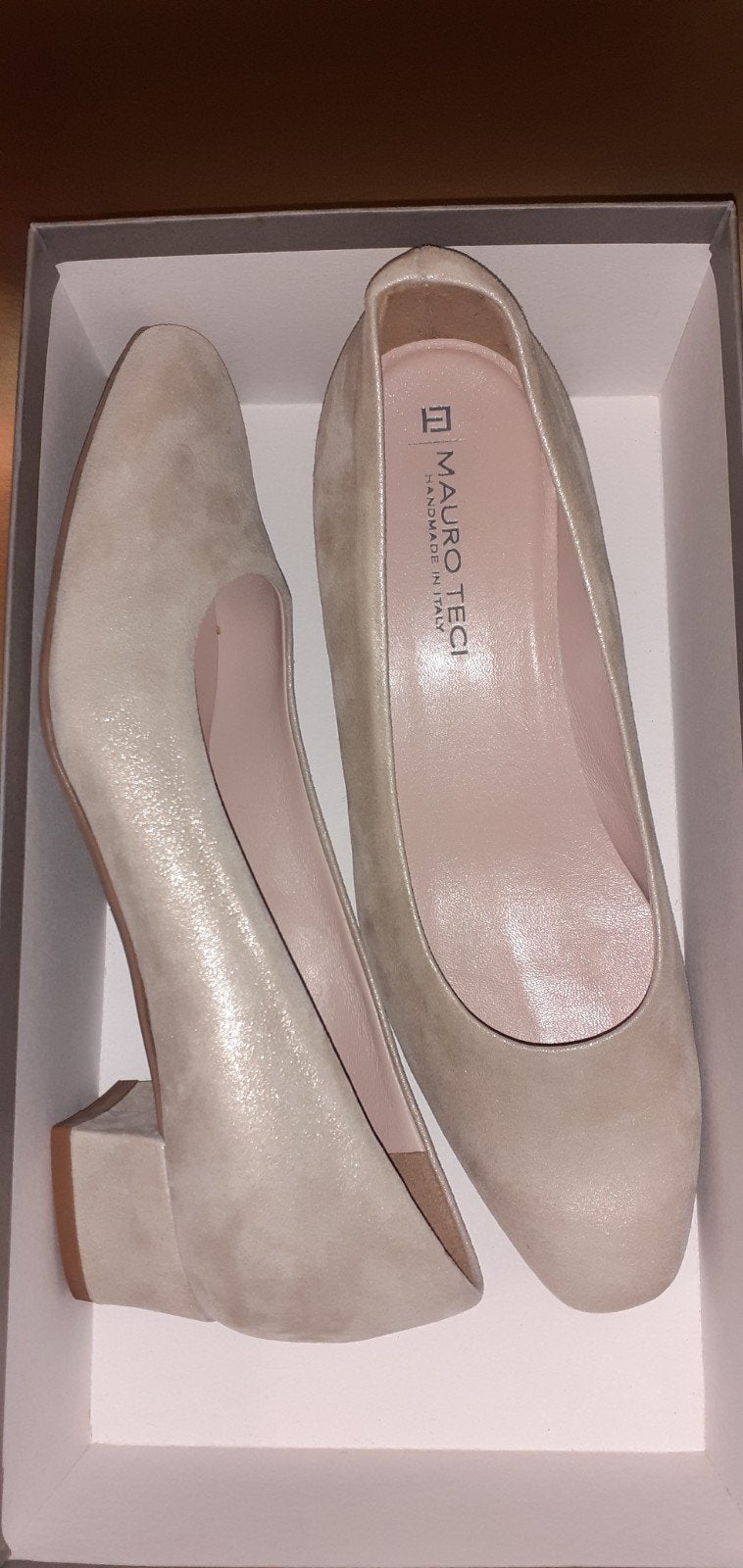 Mauro Teci (made in Italy) 37, Kleding | Dames, Pumps, Beige, Zo goed als nieuw, Ophalen