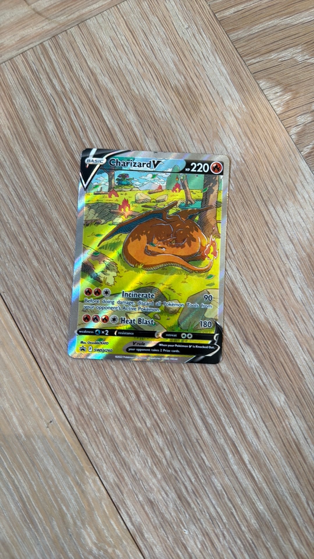 Charizard V, Verzenden, Zo goed als nieuw