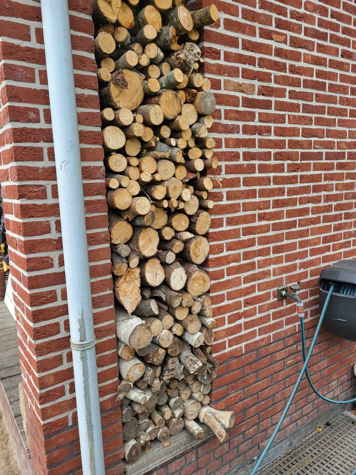 0,3 kuub kachelhout, Tuin en Terras, Minder dan 3 m³, Ophalen, Overige houtsoorten, Blokken