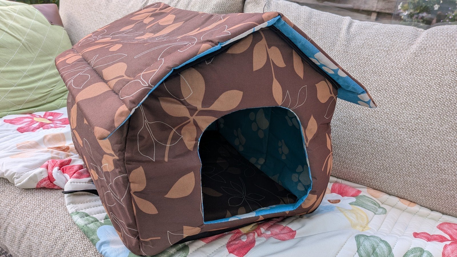 Katten verblijf, kattenhuis, buitenverblijf, Ophalen