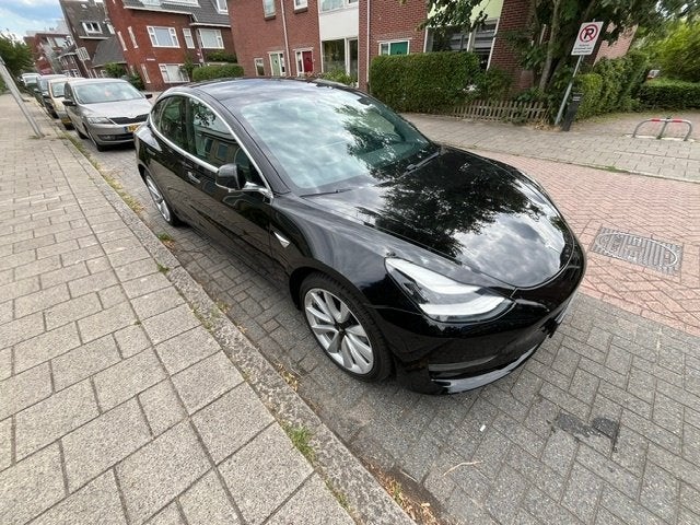 Tesla Model 3 Long Range Dual Motor AWD | SOH 89%, Auto's, Tesla, Automaat, 1831 kg, Zwart, Zwart