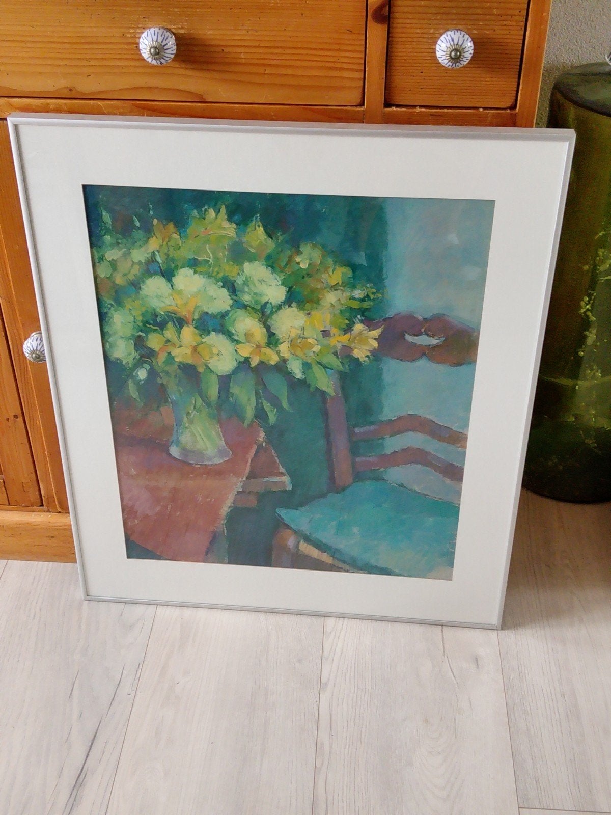 Schilderij met bloemen en stoel, gesigneerd Ritsma, Ophalen, Ingelijst, Olieverf, Overige materialen