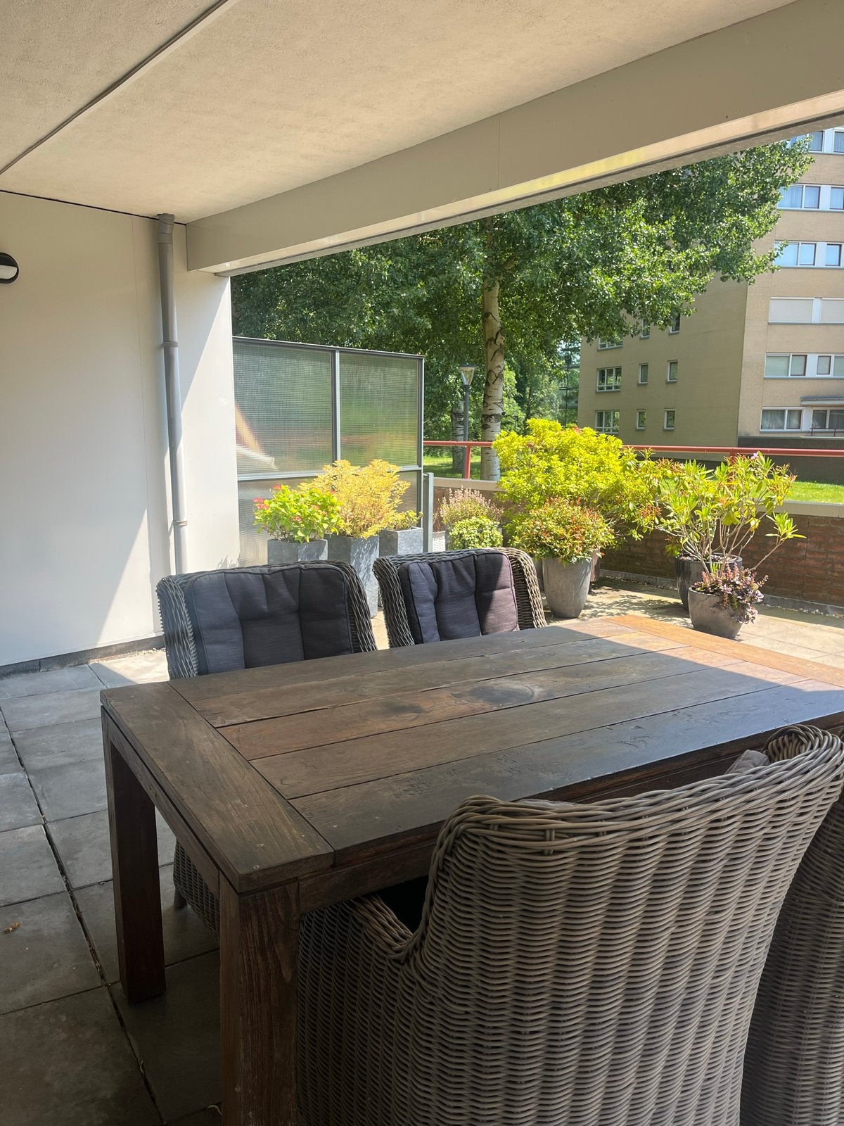 LIFE tuintafel met 4 wicker stoelen, Tuin en Terras, Ophalen, Gebruikt, Rechthoekig, Hout