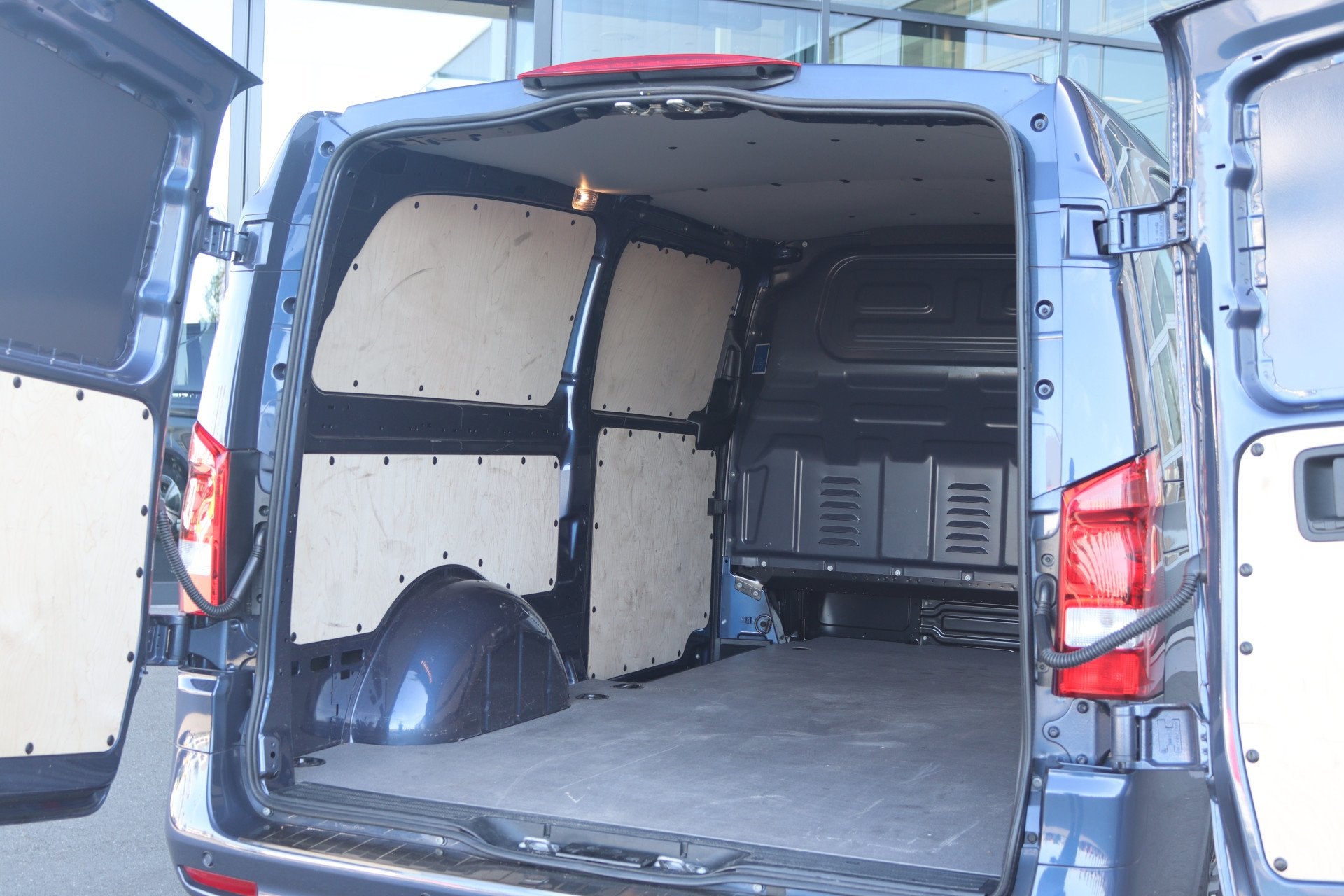 Mercedes-Benz Vito 119 CDI Aut.L3 Pro |AIRCO/MBUX/CARPLAY/2X, Auto's, Bestelauto's, Automaat, Euro 6, Blauw, 2500 kg