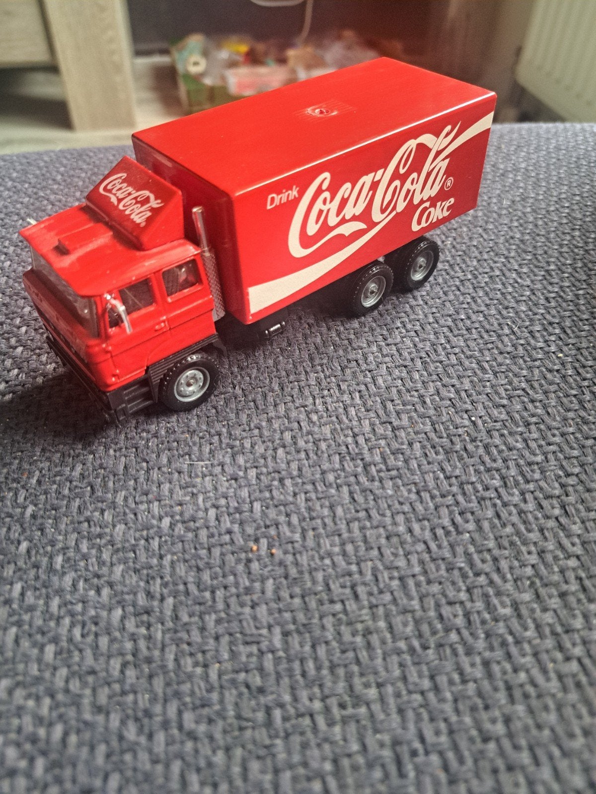 Model solido 1:60 daf 2800 "coca cola", Solido, France, Gebruikt, Ophalen of Verzenden