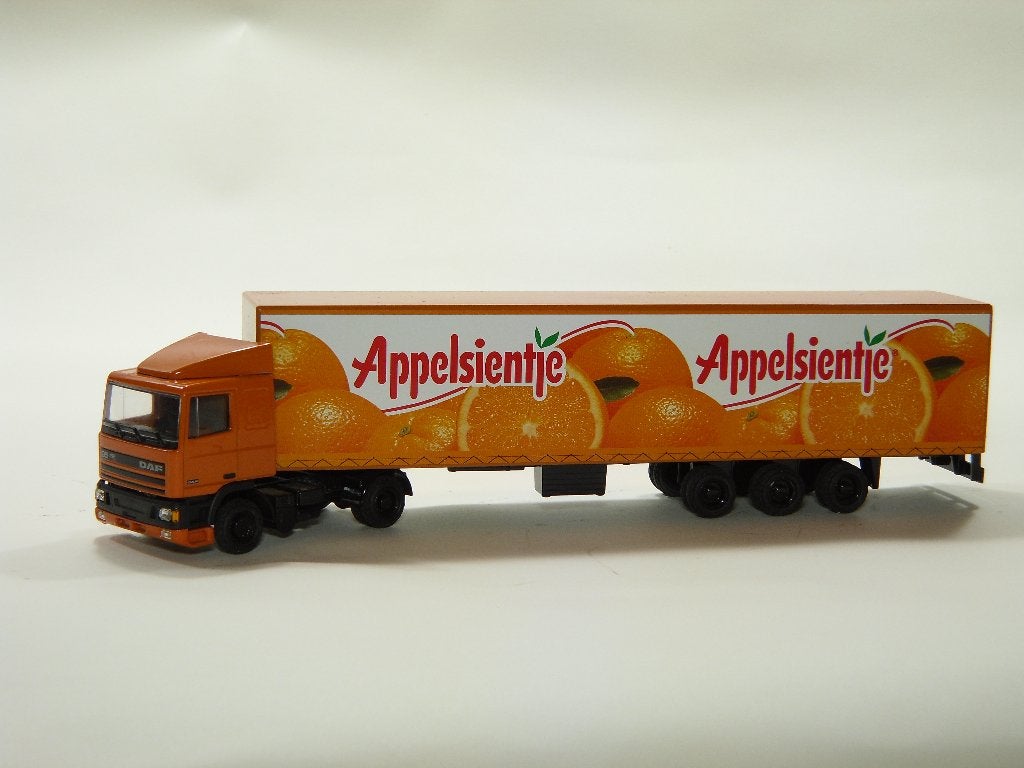 miniatuur vrachtwagen Appelsientje, Verzamelen, Ophalen of Verzenden, Gebruikt, Auto's