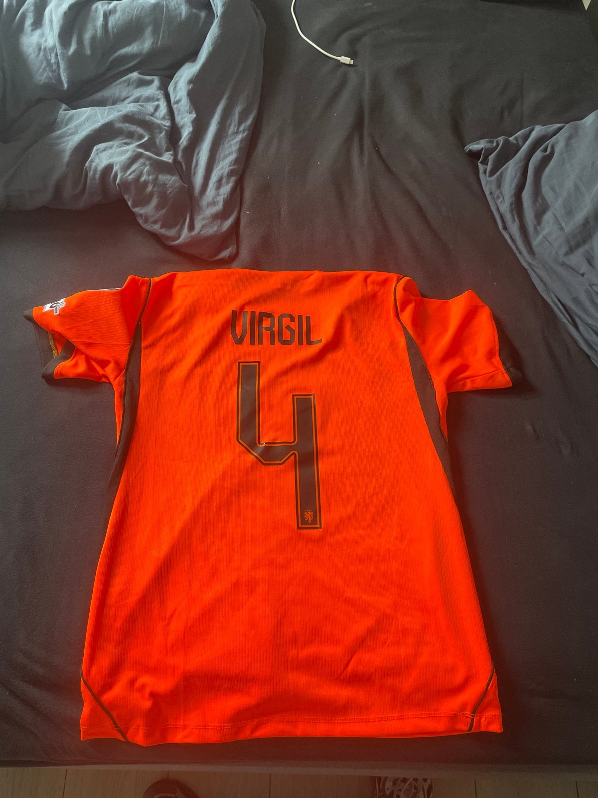 Nederlands Elftal Shirt Virgil van Dijk #4 Oranje, Maat 52/54 (L), Oranje, Ophalen of Verzenden, Zo goed als nieuw