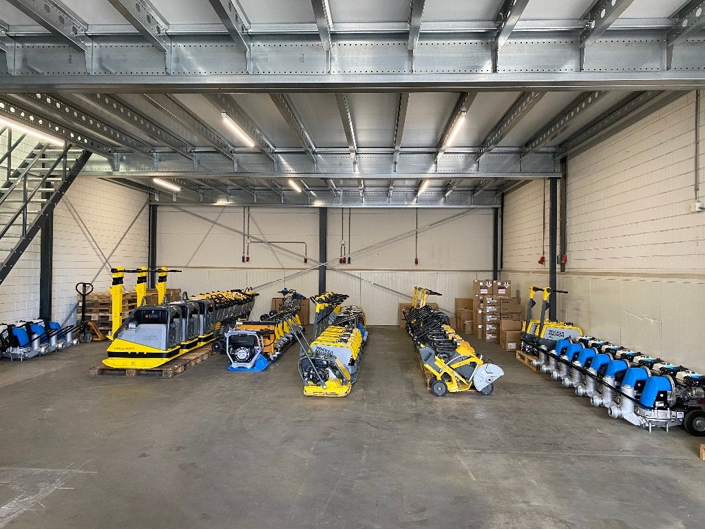 Foto 8 van Tegelzaagmachine/brugzaagmachine Carat P-3510 INCL. ZAAGBLAD