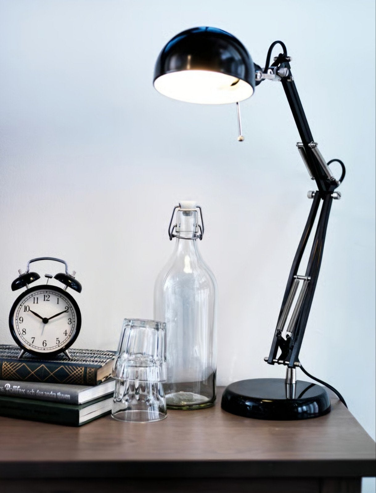 Zwarte bureaulamp met verstelbare arm, Bureaulamp, Zwart, Metaal, Industrieel