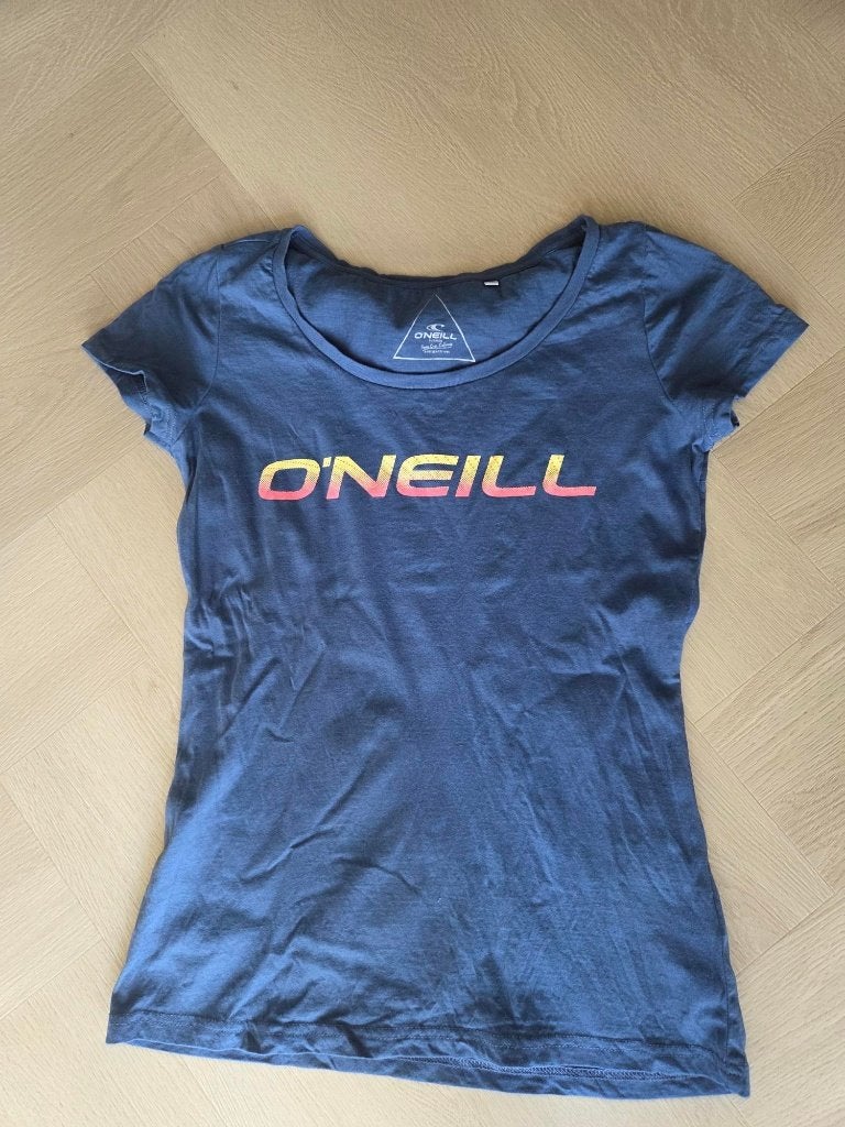 O'neill blauw t-shirt Medium, Kleding | Dames, T-shirts, Maat 38/40 (M), Blauw, Ophalen of Verzenden, Zo goed als nieuw
