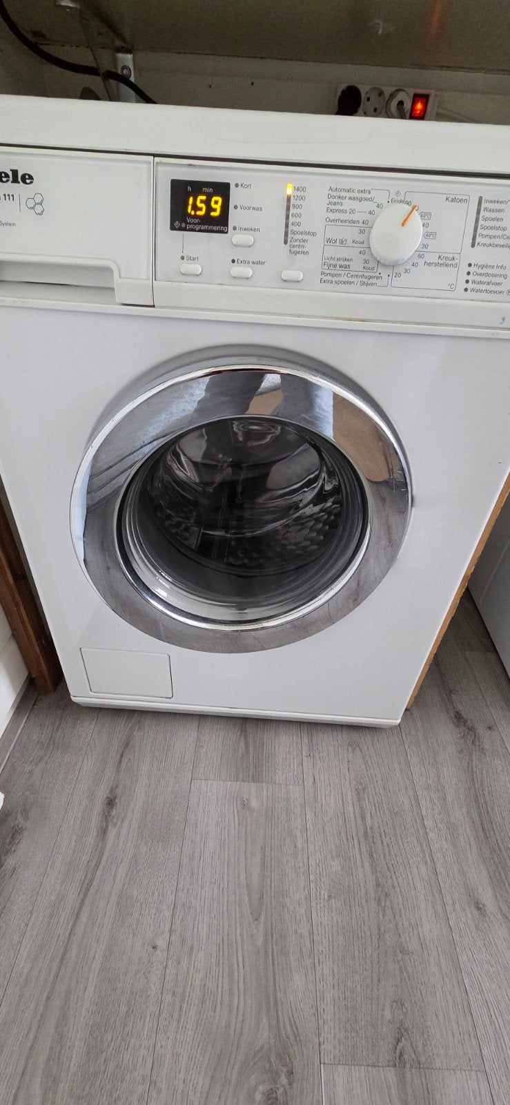 Miele W3371 Edition 111 Voorlader Wasmachine, Ophalen, 1200 tot 1600 toeren, Gebruikt, 4 tot 6 kg