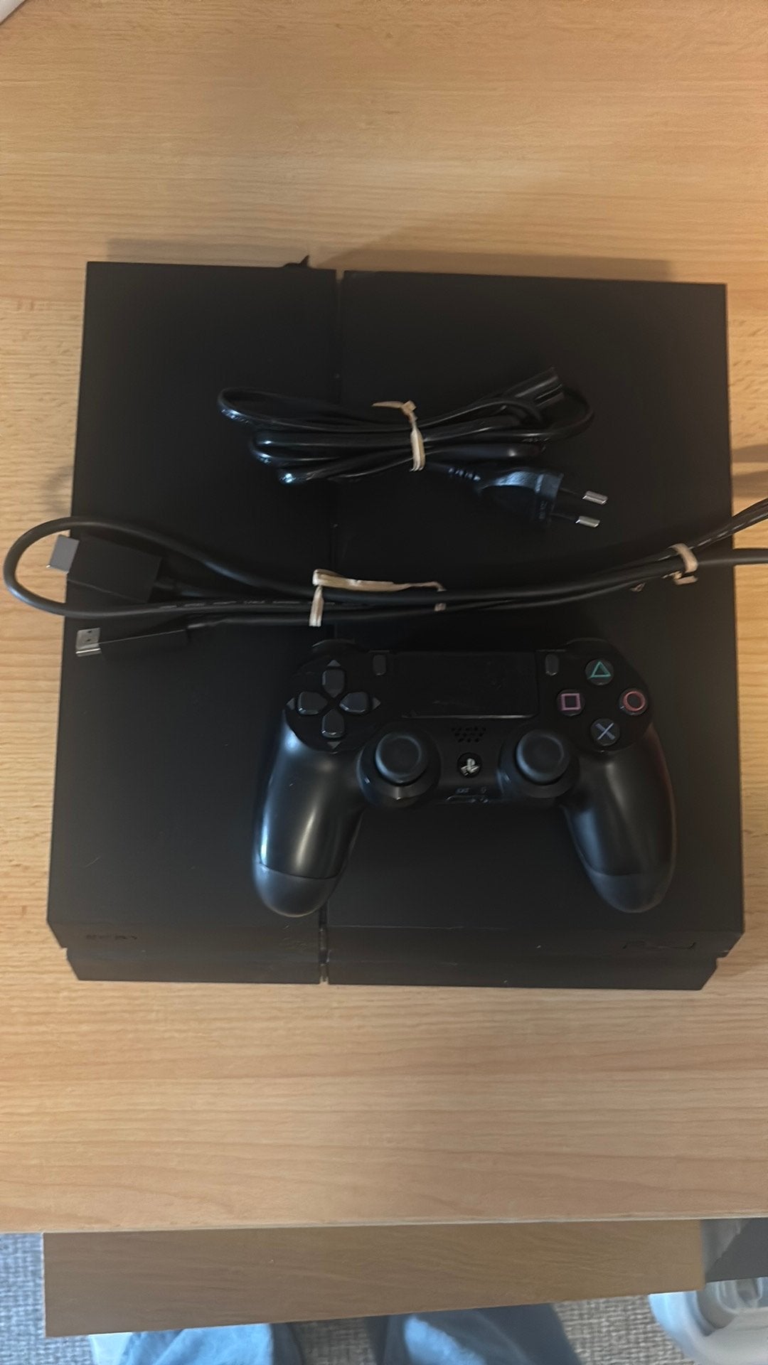 Playstation 4 + 1 controller, Ophalen, Zo goed als nieuw, Met 1 controller, Slim
