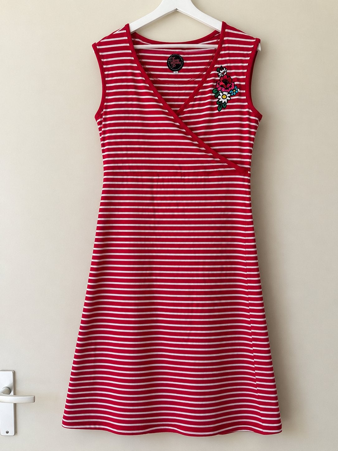 Tante Betsy jurk rood-wit gestreept maat XL, Maat 46/48 (XL) of groter, Ophalen of Verzenden, Knielengte, Gedragen