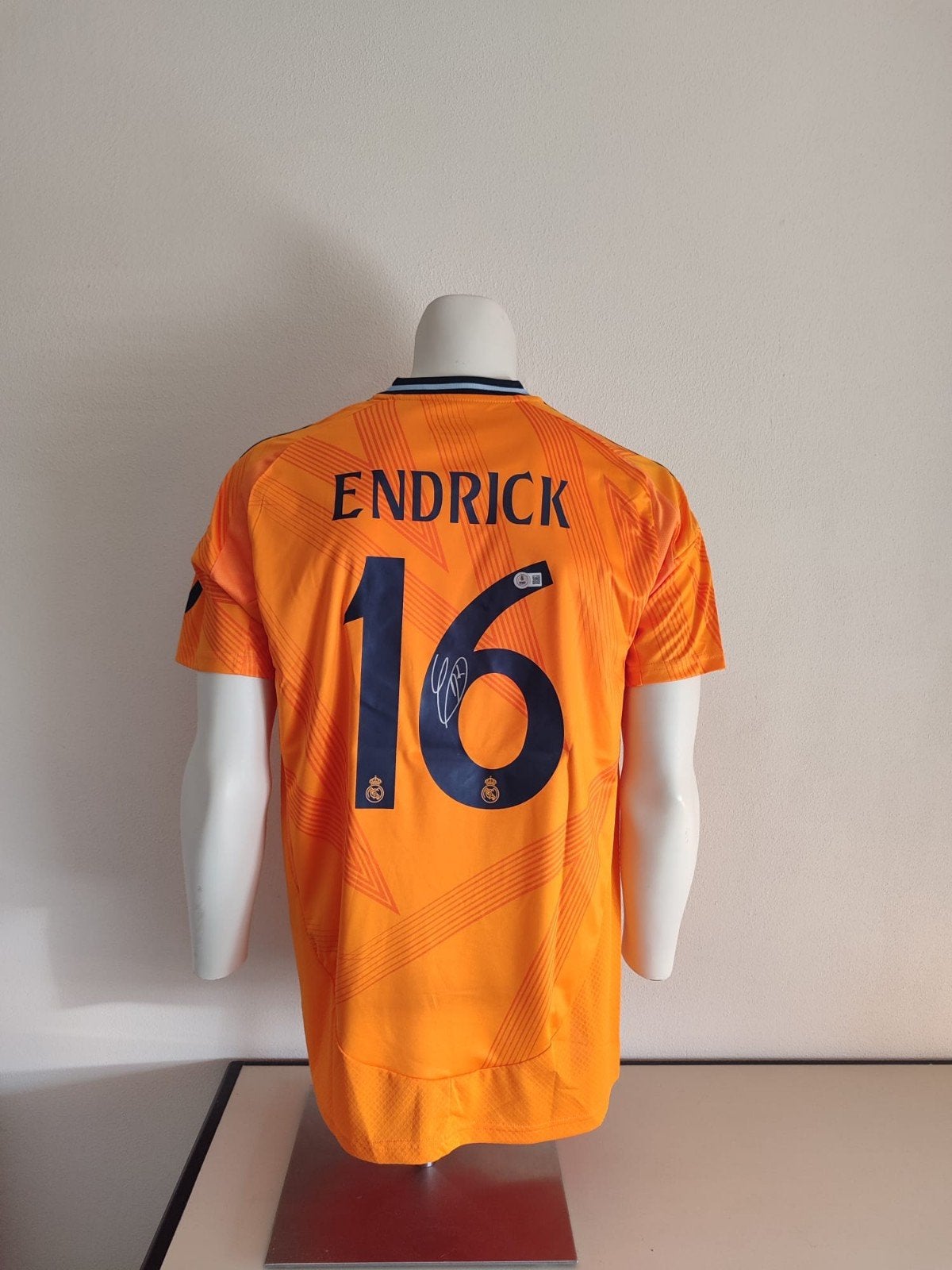 Real Madrid shirt gesigneerd door Endrick met Beckett Coa

I, Verzamelen, Ophalen of Verzenden, Nieuw, Buitenlandse clubs, Shirt