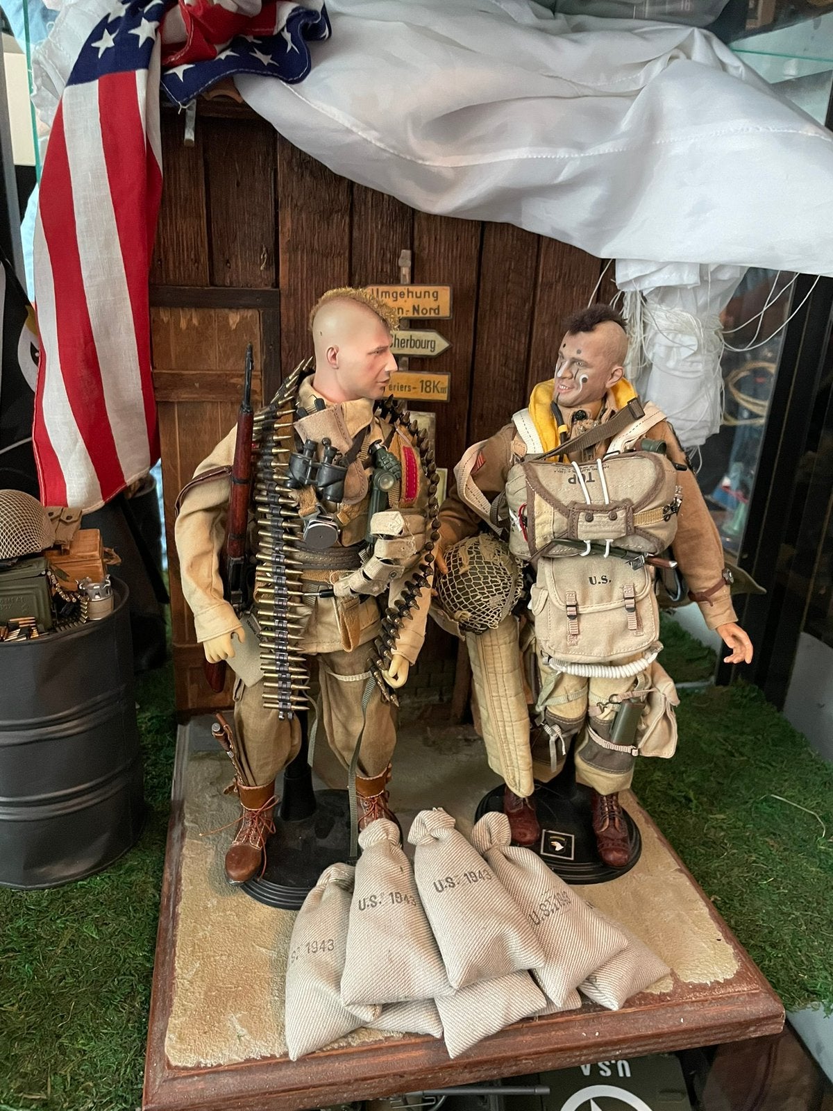 Diorama 101st Airborne Band of Brothers 1/6, Verzamelen, Ophalen of Verzenden, Amerika, Embleem of Badge