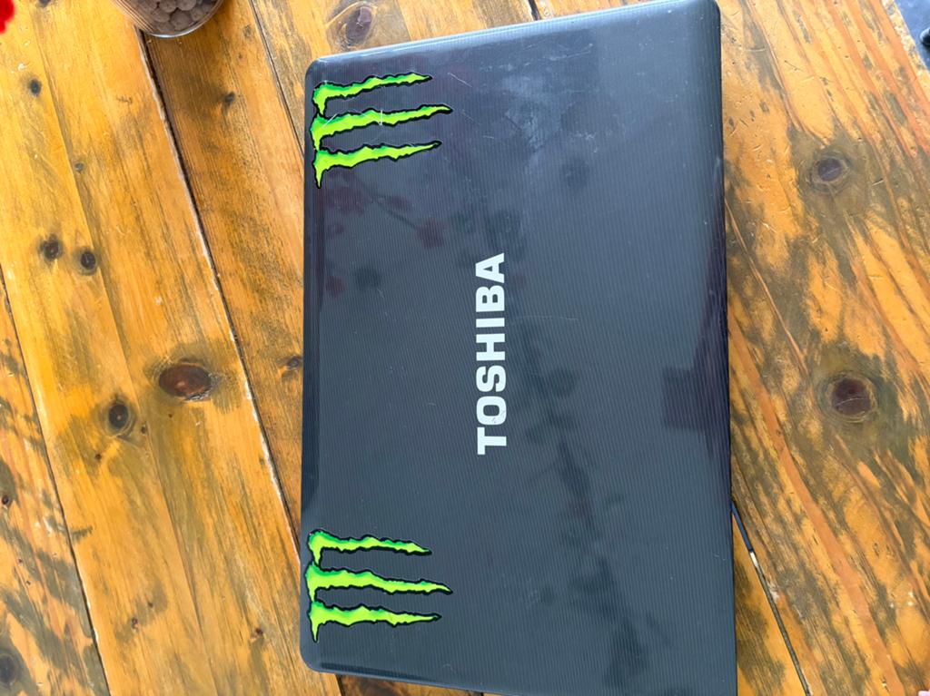 Toshiba laptop, Computers en Software, Windows Laptops, Ophalen, 15 inch, 2 tot 3 Ghz