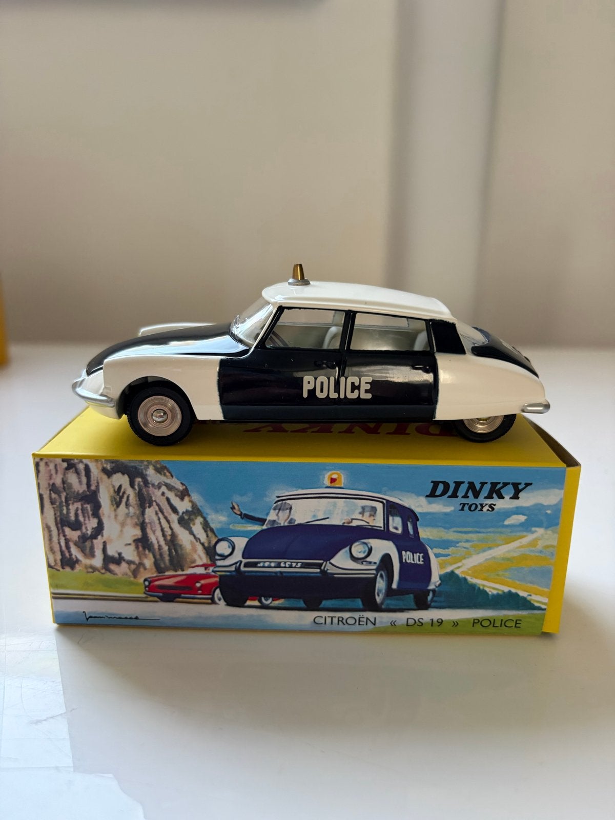 Dinky Toys Collectie: Citroën, Ford, Opel, Dodge, Chevrolet, Ophalen of Verzenden, Zo goed als nieuw