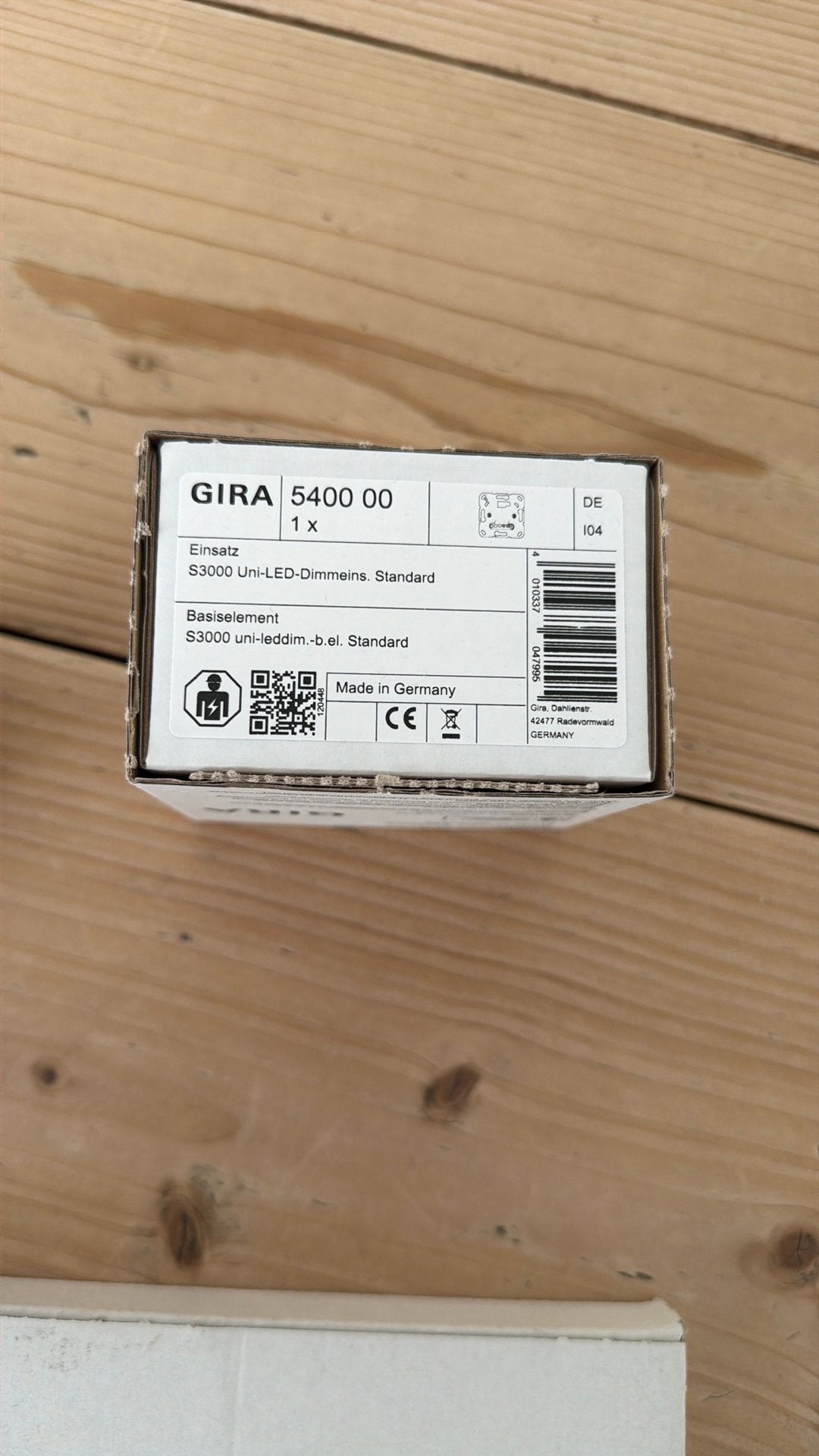 Gira System 3000 + E2 afdekraam 5v + bewegingssensor, Ophalen of Verzenden, Nieuw, Schakelaar