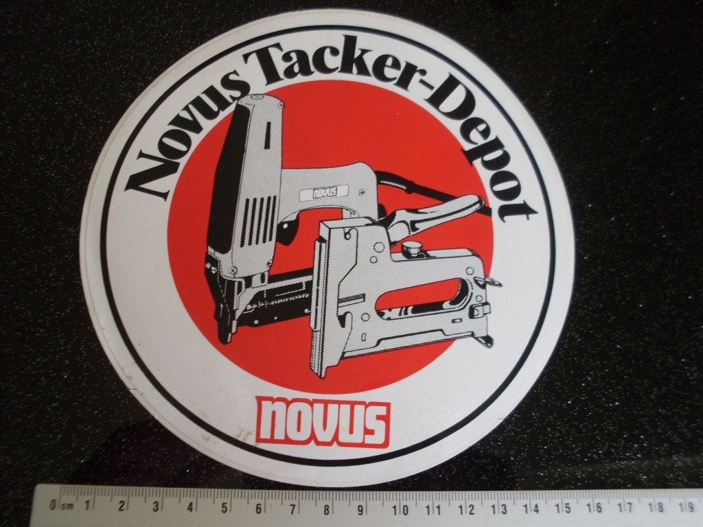 sticker Novus Tacker-Depot logo, Verzenden, Zo goed als nieuw, Merk