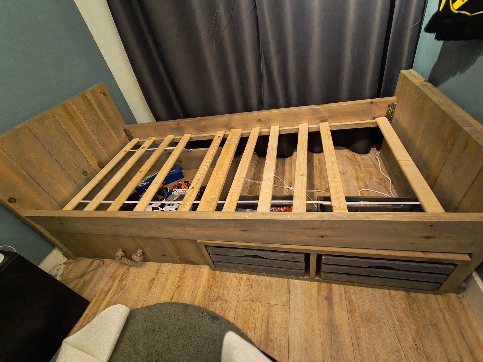 Steigerhouten eenpersoonsbed met opbergruimte, Gebruikt, 90 cm, Steigerhout, Ophalen of Verzenden