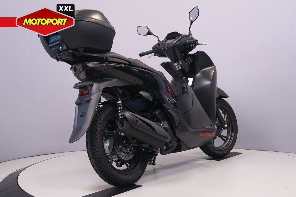 Honda SH 150 (bj 2026), Motoren, Motoren | Honda, Scooter, Honda Motor Europe Ltd, Bedrijf, Customer.service@honda-eu.com