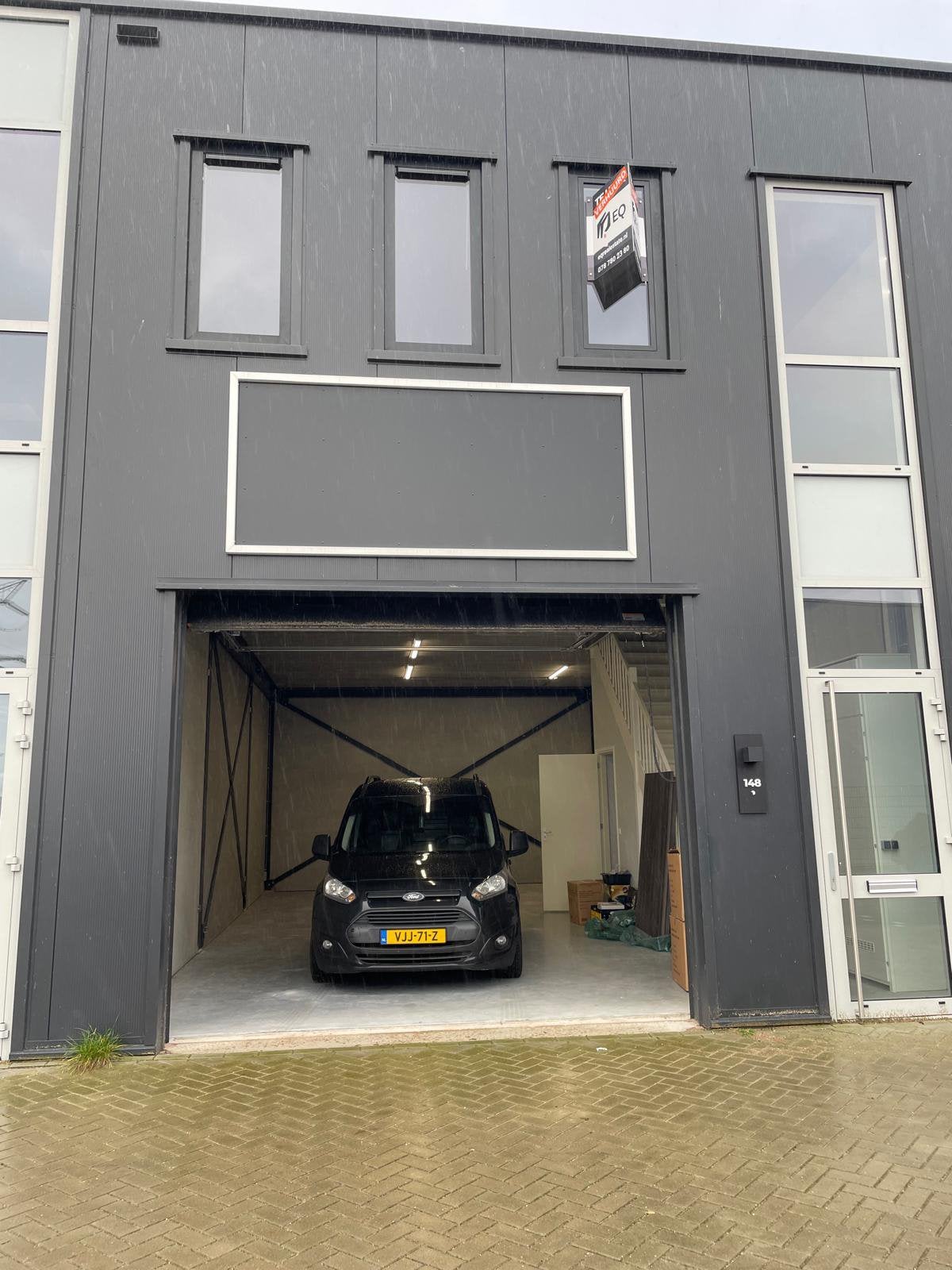 Bedrijfspand te huur Dordrecht, per direct, Bedrijfsruimte