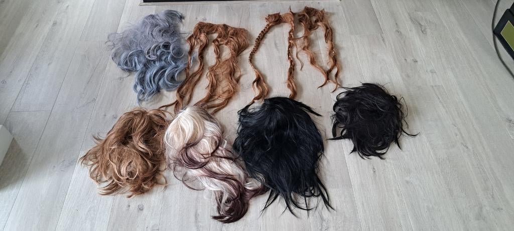 Diverse haarstukjes pruiken, Ophalen of Verzenden, Overige typen