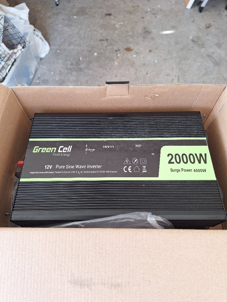 GREEN CELL OMVORMER 12 -230 volt .PURE SINUS .DEFECT, Caravans en Kamperen, Ophalen, Zo goed als nieuw
