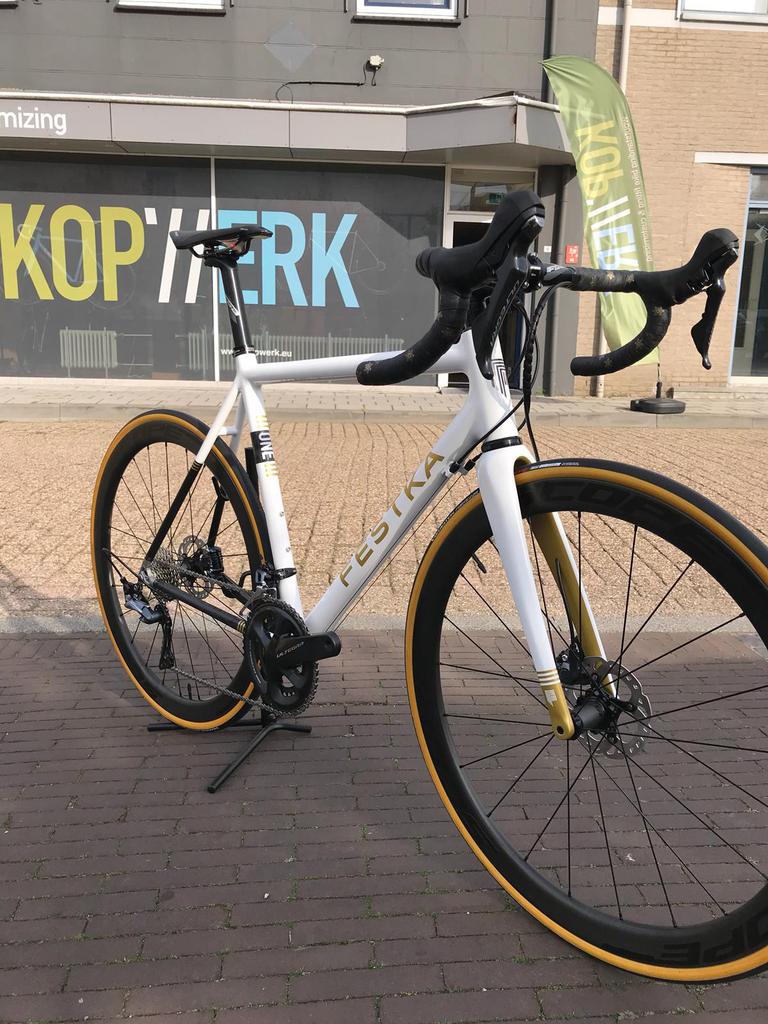 Koersfiets Festka one disc 54. Shimano Ultegra., Fietsen en Brommers, Fietsen | Racefietsen, Overige merken, Carbon, Ophalen of Verzenden