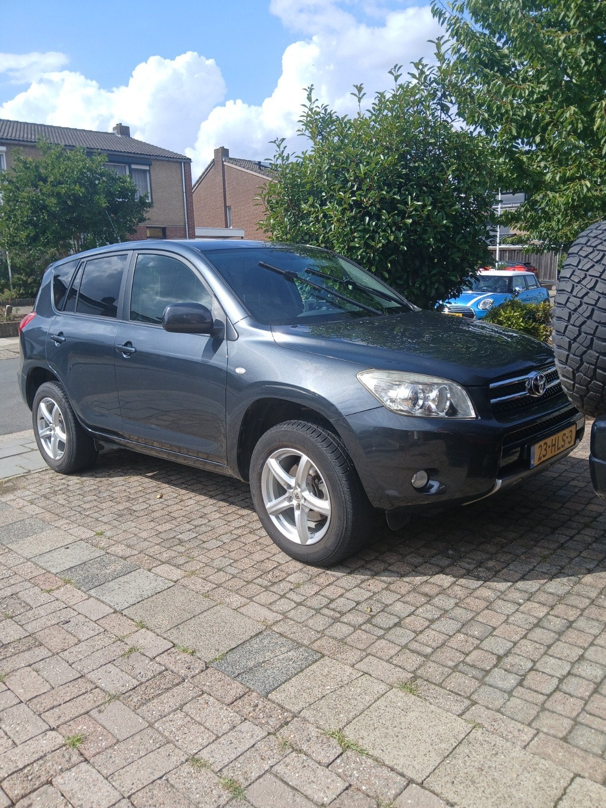 Toyota Rav4 2.0 16V Vvt-i 2009 Grijs, 1998 cc, 1440 kg, Zwart, 4 cilinders
