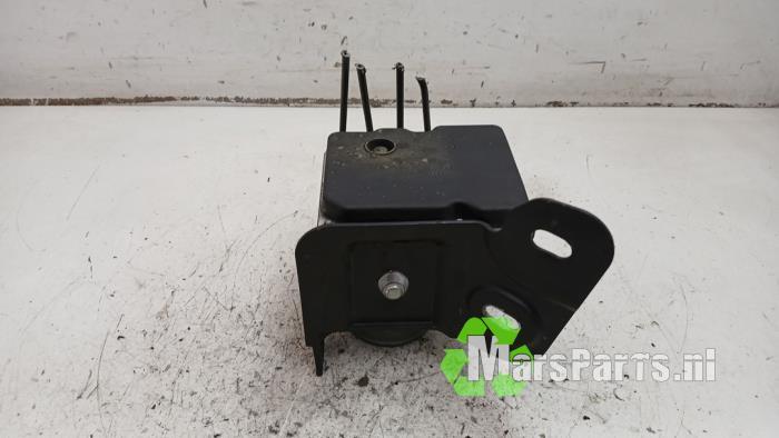 ABS Pomp van een Opel Corsa, Gebruikt, -, -, Opel