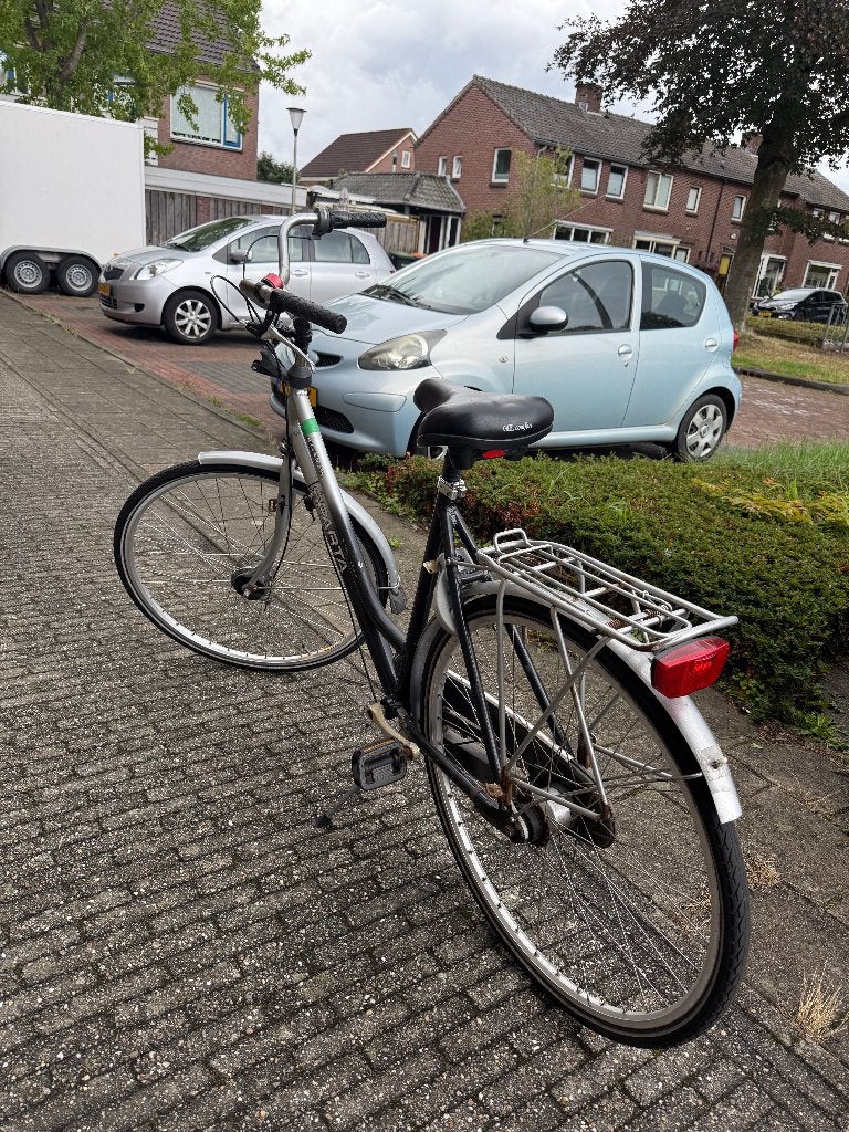 Sparta fiets met wiebelend wiel - verder prima, Ophalen, Terugtraprem, Sparta, Versnellingen