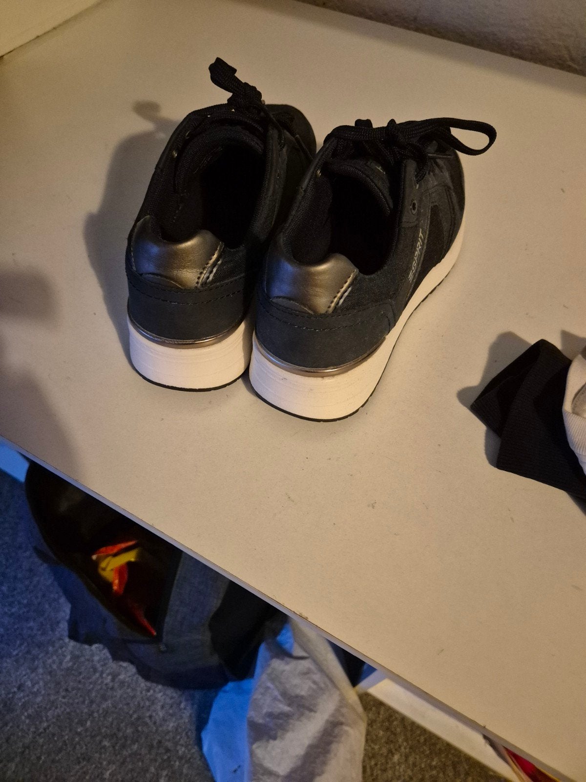 Sneakers Esprit, Kleding | Dames, Schoenen, Blauw, Ophalen of Verzenden, Sneakers of Gympen, Zo goed als nieuw