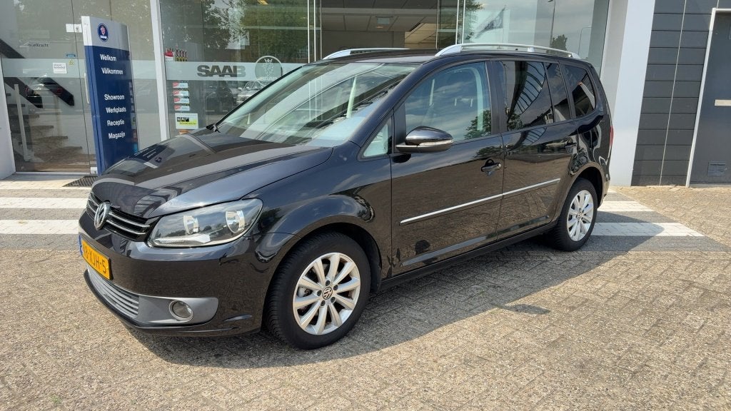 Volkswagen Touran 1.2 TSI Highline | Leder | Nw Ketting, Auto's, Volkswagen, 1360 kg, Euro 5, 730 kg, Gebruikt
