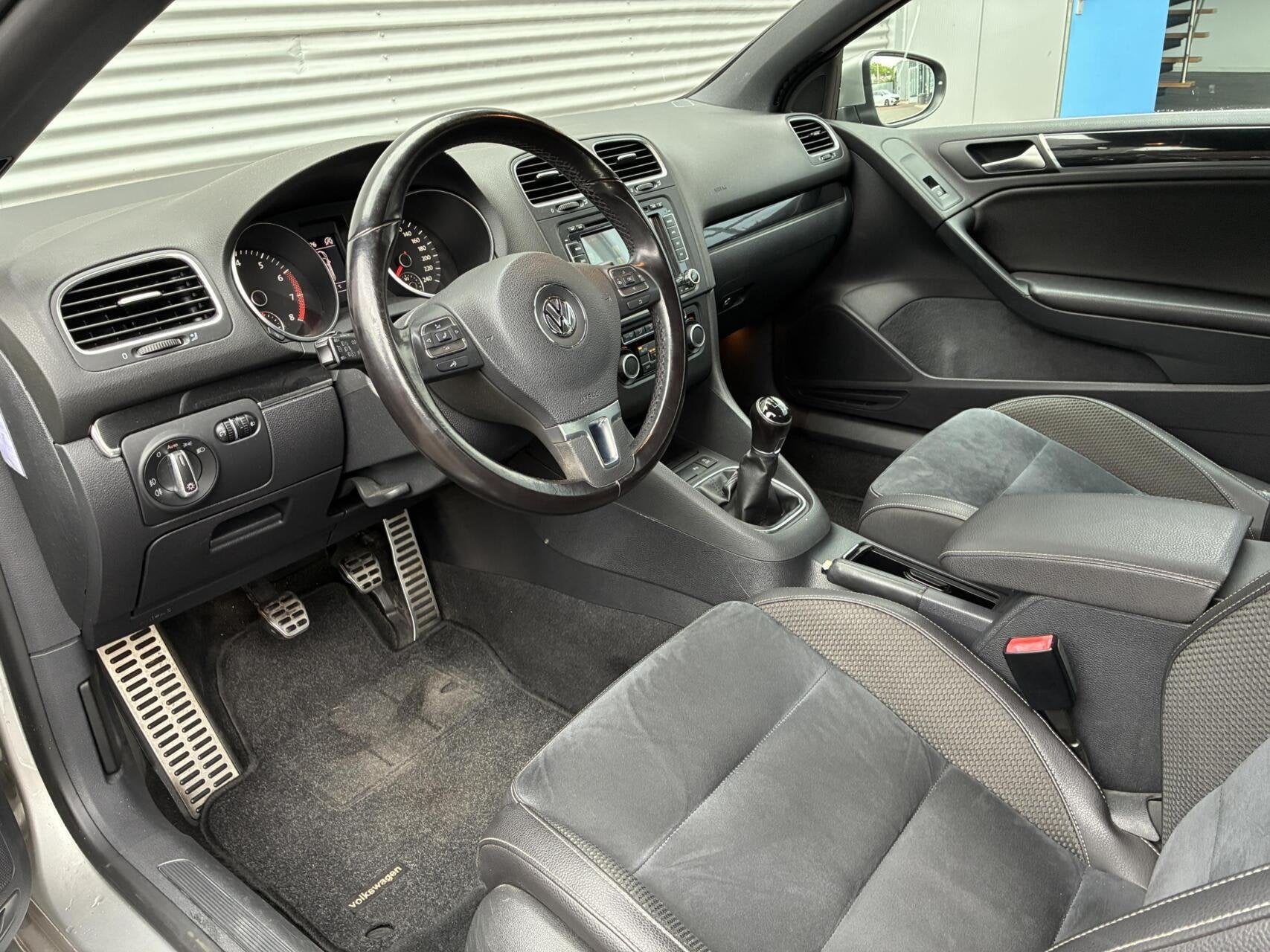 Volkswagen Golf 1.2 TSI Cabrio Cruise Navi NL Auto Pdc 2011, Voorwielaandrijving, Euro 5, Stof, Zwart