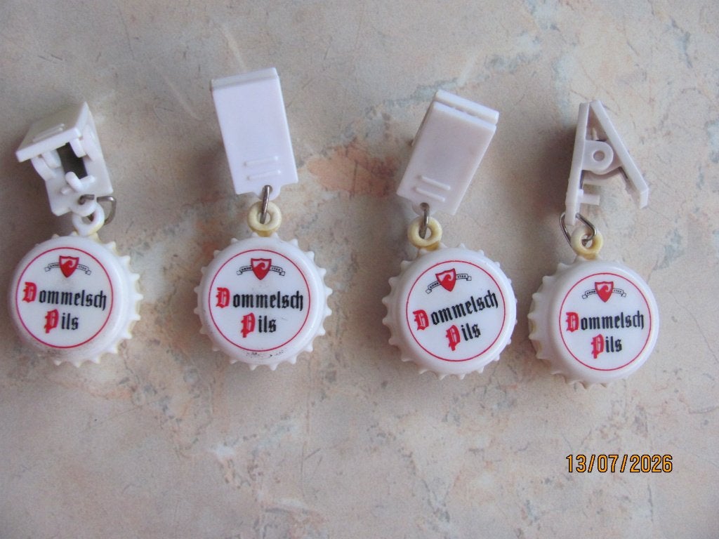 VINTAGE set 4x DOMMELSCH Pils TAFELKLEEDGEWICHTJES klemmen, Ophalen of Verzenden, Zo goed als nieuw, Gebruiksvoorwerp