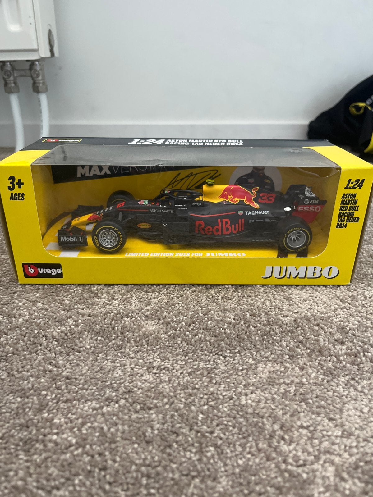 Bburago Red Bull Racing RB14 1:24 Max Verstappen Jumbo, Hobby en Vrije tijd, Modelauto's | 1:24, Zo goed als nieuw, Ophalen of Verzenden