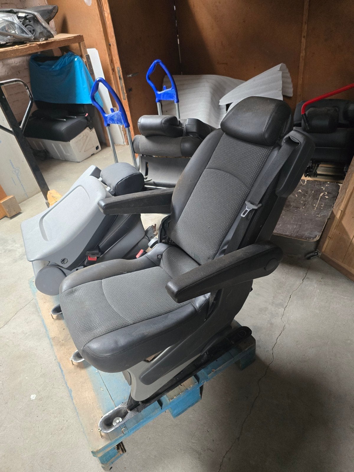 stoelen half lederen ouirginale mercedes viano 639 2013, Auto-onderdelen, Interieur en Bekleding, Ophalen, Gebruikt