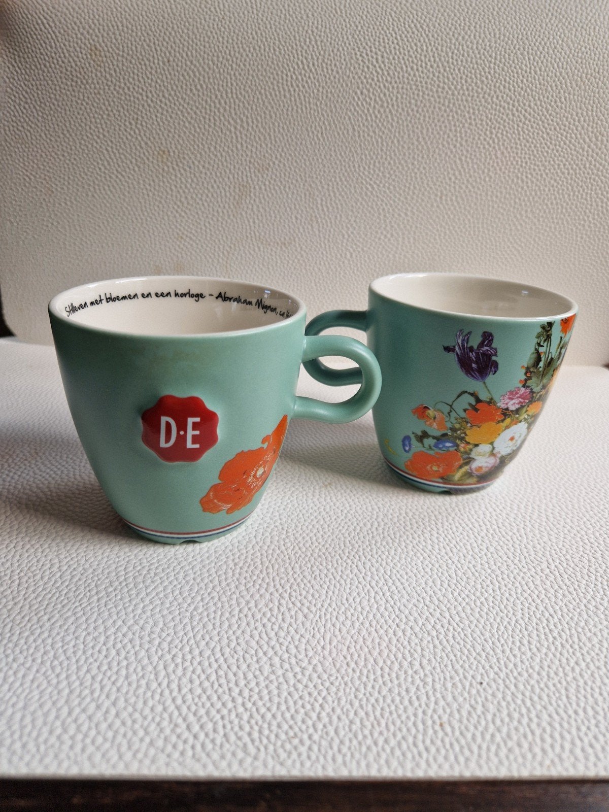 2 Douwe Egberts Museum Mokken, Ophalen of Verzenden, Zo goed als nieuw, Overige stijlen, Kop(pen) en/of Schotel(s)
