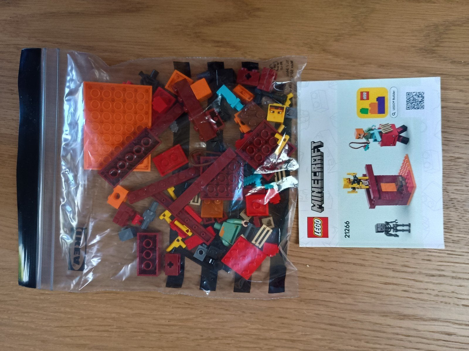 Lego Minecraft 21266 Het Diepe Duistere Gevecht, Minecraft, Lego, Ophalen of Verzenden, Zo goed als nieuw