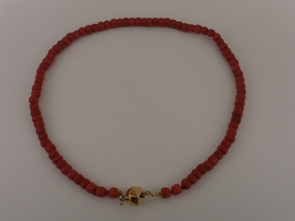 Bloedkoralen collier gouden slot                         D97, Sieraden, Tassen en Uiterlijk, Antieke sieraden, Ophalen of Verzenden