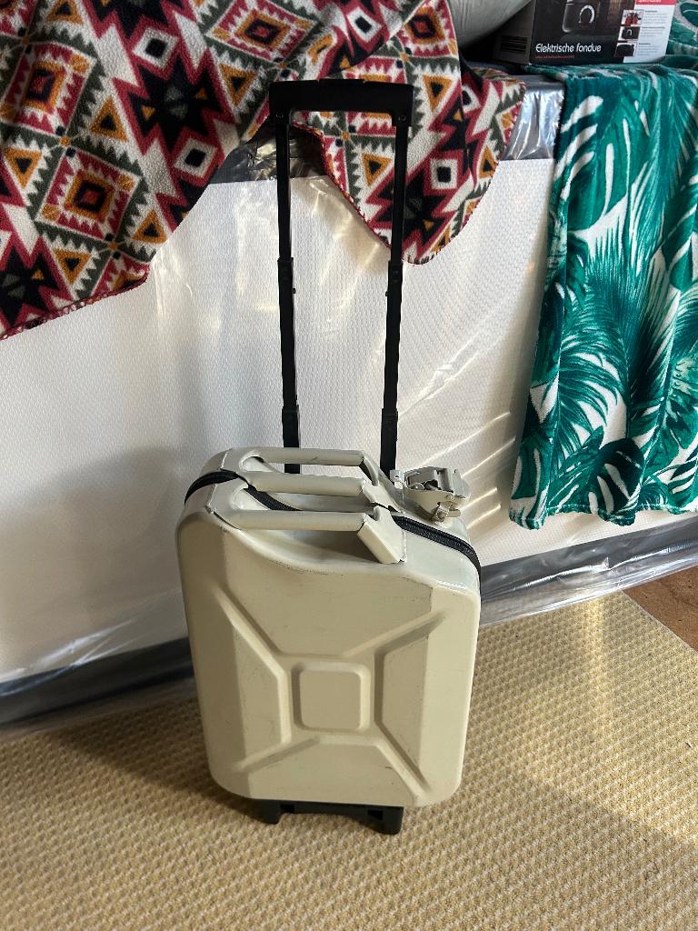 Jerrycan G-Case Travel Trolley White, Sieraden, Tassen en Uiterlijk, Koffers, 50 tot 60 cm, Ophalen of Verzenden, Zo goed als nieuw