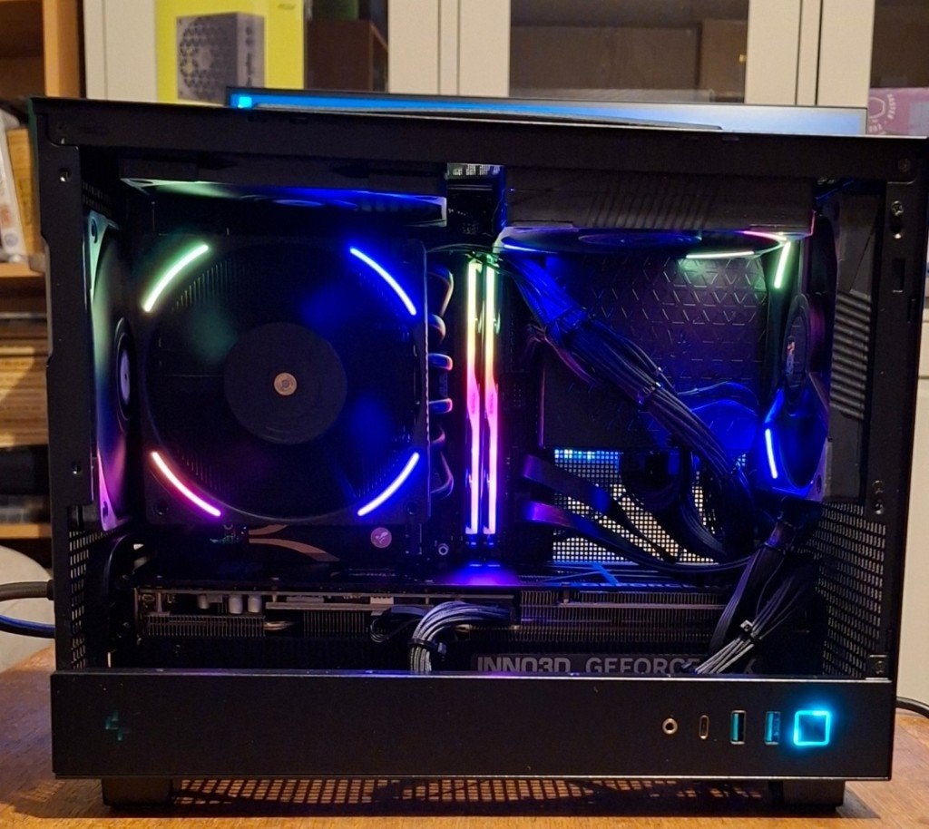 Game PC Mini RTX 5070 Ti, 32 GB, Virtual Reality, Ophalen of Verzenden, Zo goed als nieuw