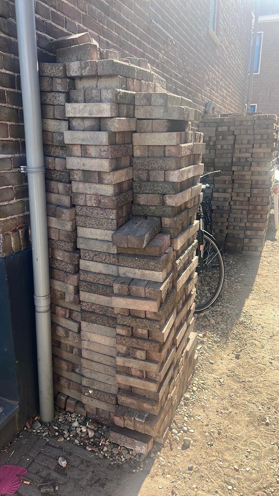 GRATIS BAKSTENEN | klinkers > 30m2, Tuin en Terras, Ophalen, Gebruikt, Klinkers, 10 m² of meer
