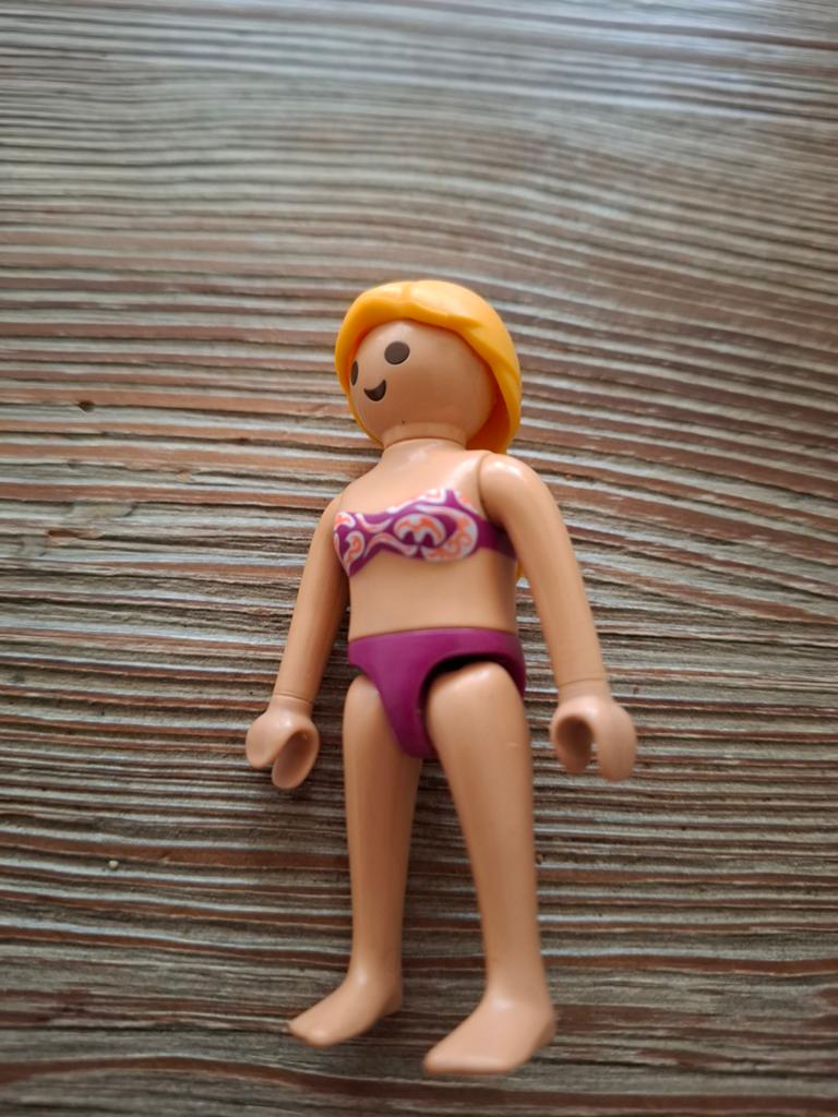 Playmobil meisje roze bikini, Ophalen of Verzenden, Zo goed als nieuw, Los playmobil