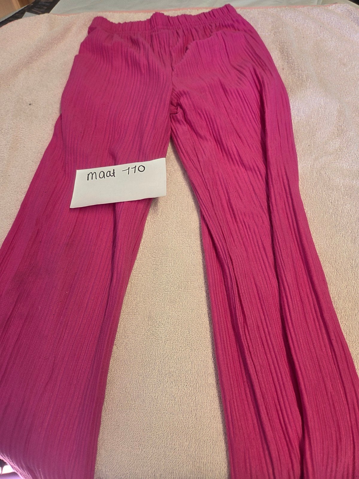 Roze broek maat 110, Kinderen en Baby's, Broek, Gebruikt, Meisje, Ophalen of Verzenden