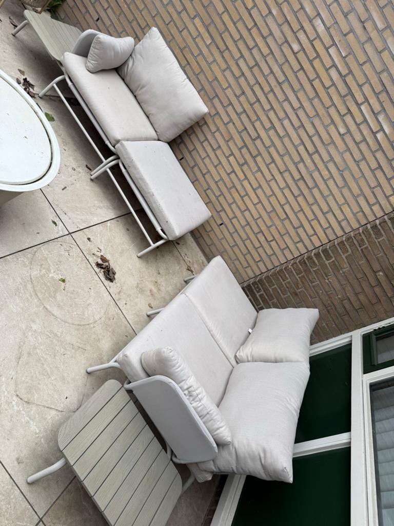 loungeset met salontafel en bijzettafels kwantum, Ophalen, Zo goed als nieuw