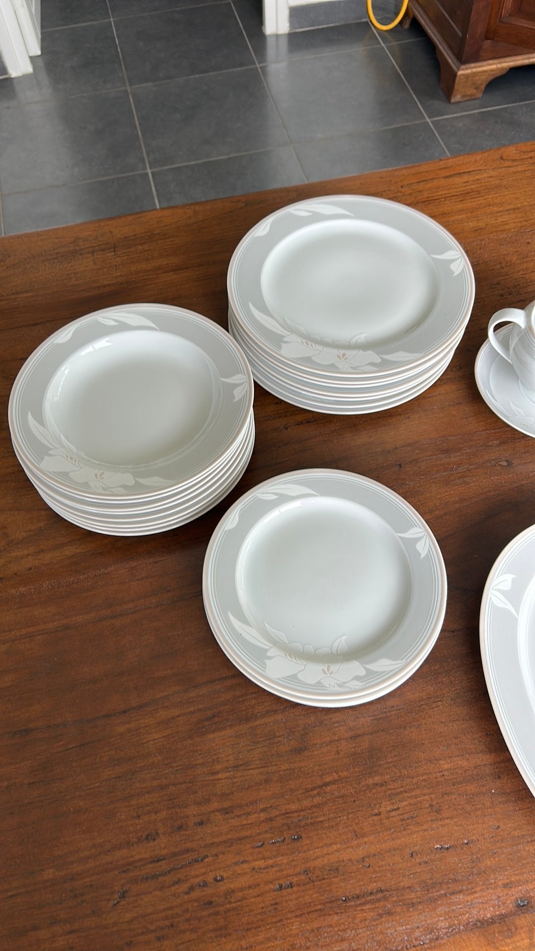 Servies eschenbach, Ophalen