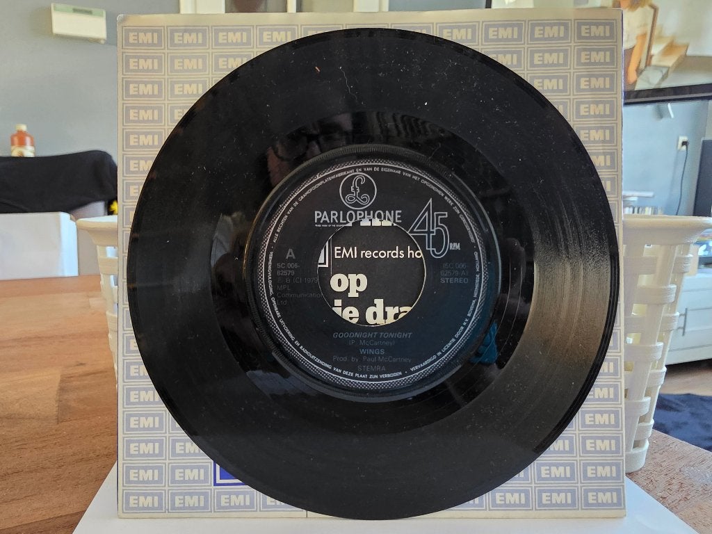 7" Single Wings - Goodnight Tonight / Daytime Nighttime Suff, Cd's en Dvd's, Gebruikt, 7 inch, Ophalen of Verzenden, Pop